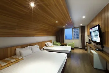 Stay 7 B&W Hotel Busan