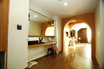 Stay 7 B&W Hotel Pusan 3*,